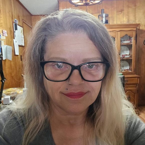Meet your Posher, Letha - Picture 1 of 1